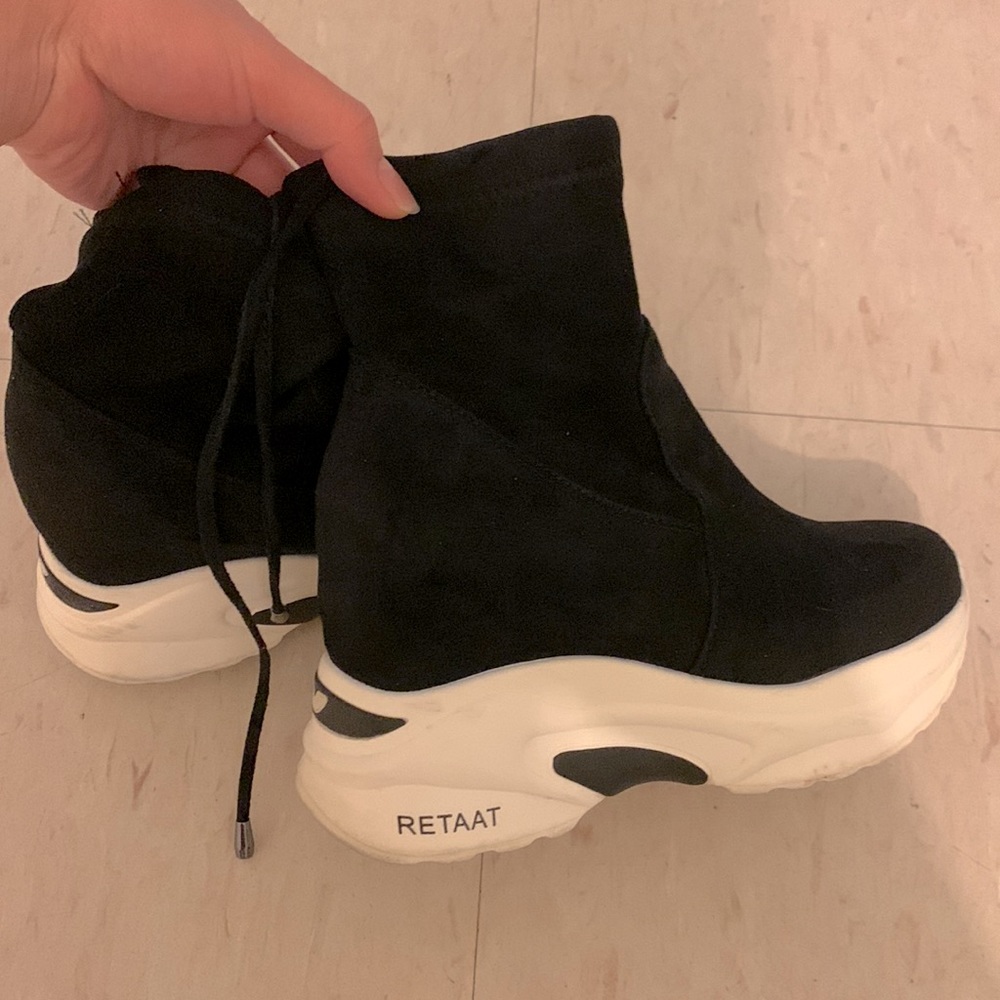 Boots - Picture 2 of 4